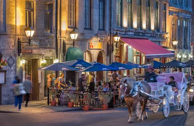 A carriage ride in the evening in Montreal.