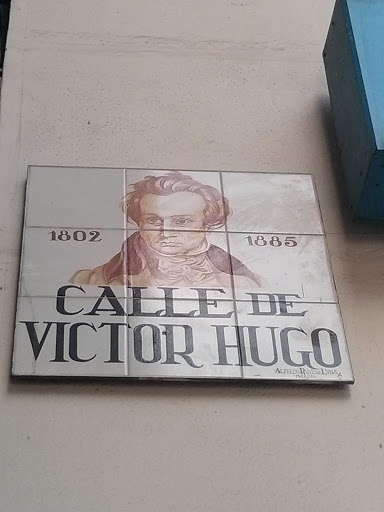 Calle De Victor Hugo