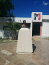 Busto Del PRI