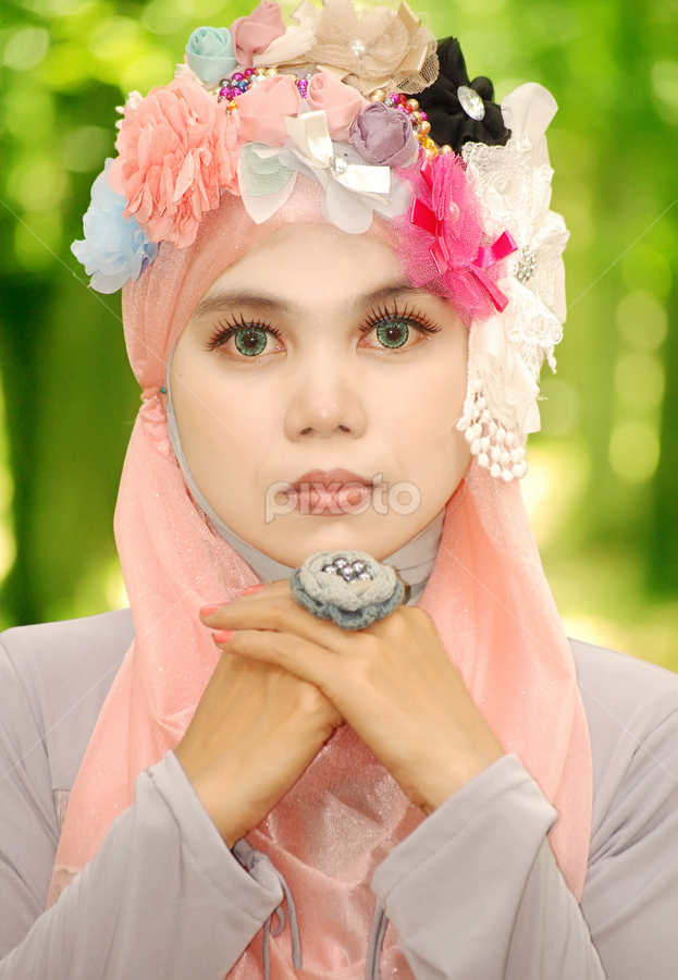 muslim by Faisal Icong - People Portraits of Women