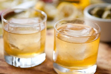 Cocktail Recipe: The Midwinter Warmer