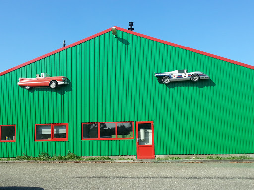 Cars On The Wall