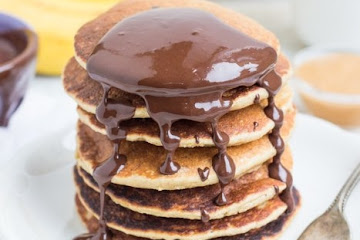 Fluffy Quinoa Banana Pancakes