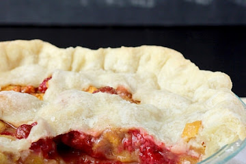 Peach Raspberry Pie