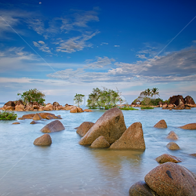 Avatar island by Eris Suhendra - Landscapes Waterscapes