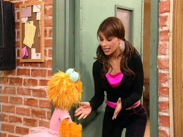 Sesame Street: Zoe's Dance Moves - Movies & TV on Google Play