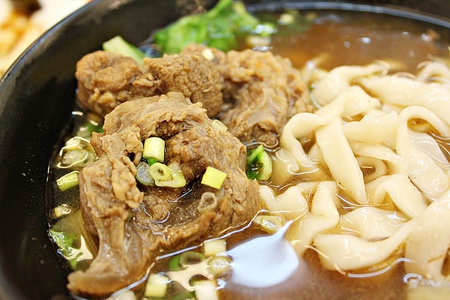 【精彩100涮涮鍋】台灣黃牛肉麵