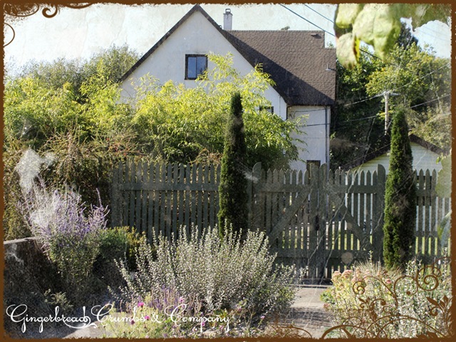 [garden-keepers-cottage-3[4].jpg]