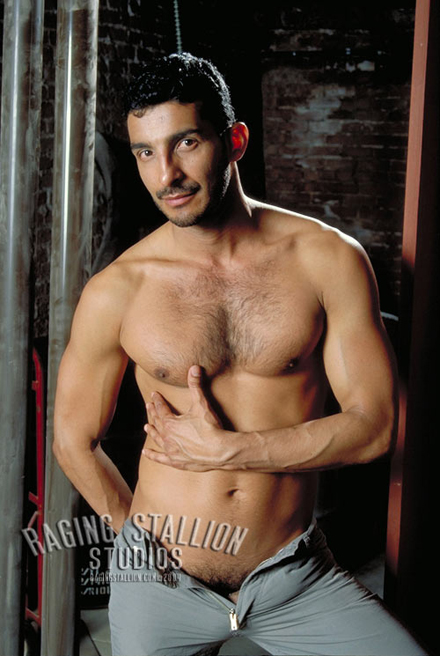 Miguel Leonn - Mediterranean Muscle Hunk Porn Star