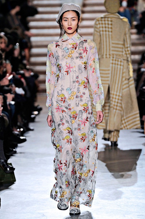 Missoni Ready-To-Wear Fall 2011: An example of sophisticated texture play, mixing distressed knits with smoother, tailored fabrics.