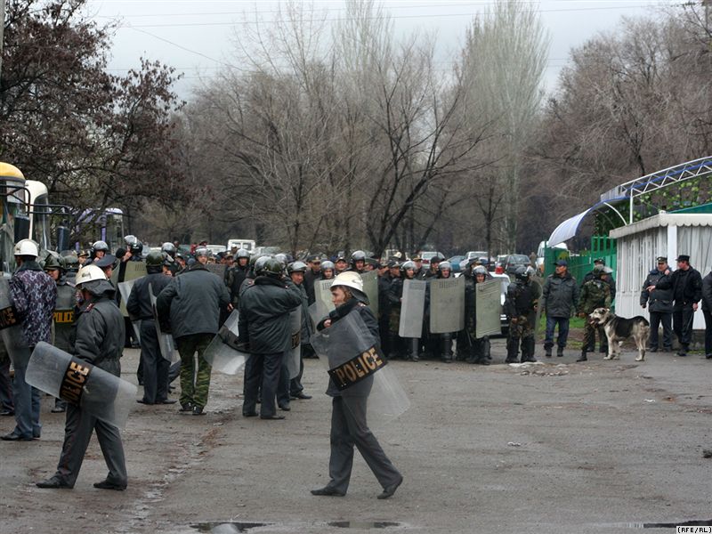 киргизия, бишкек, кыргызстан, беспорядки, мятеж, оппозиция