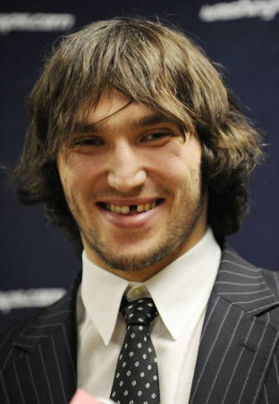 http://lh6.ggpht.com/_0QEw6NQrKwY/SYkV3H5cXhI/AAAAAAAAA3I/4BjiRlqkJV8/ovechkin.jpg