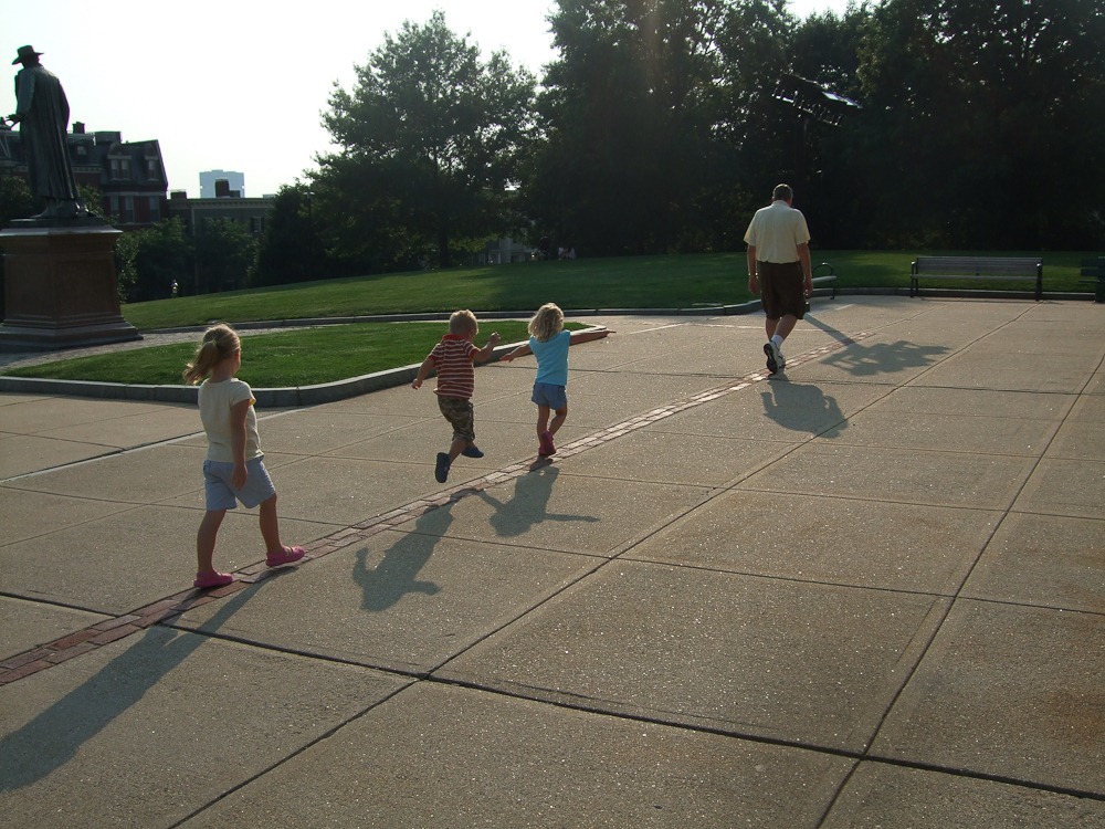 [2009-08-17 Bunker Hill 012[2].jpg]