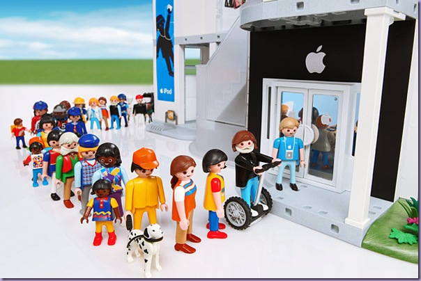Apple-Store-Playmobil-Entrada-Fila