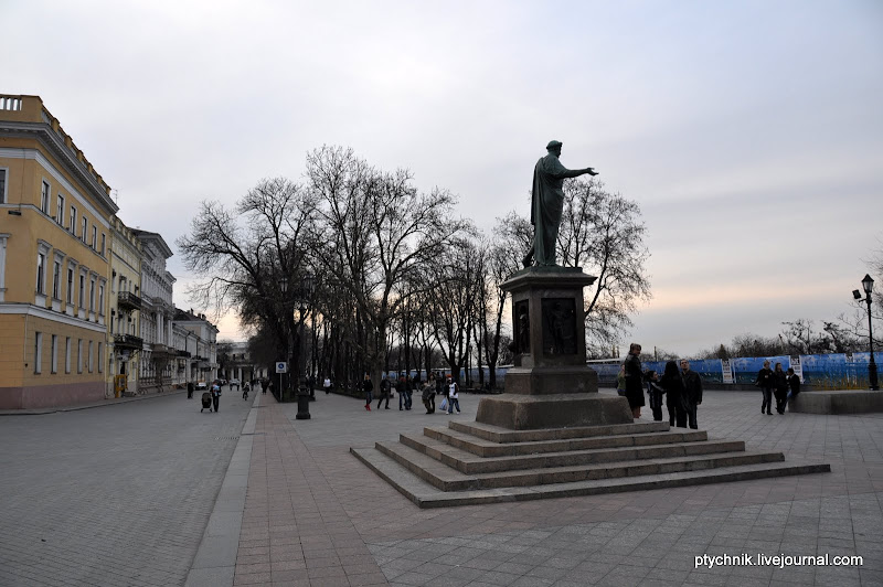 В КРУИЗ ИЗ ОДЕССЫ 