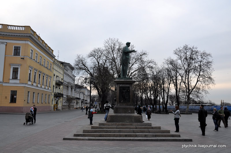 В КРУИЗ ИЗ ОДЕССЫ 