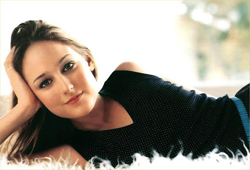 leelee sobieski bio. leelee sobieski bio.