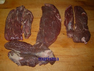 solomillos con salsa de champis,filetes crudos(7) solomillos con salsa de champis,filetes crudos(7)