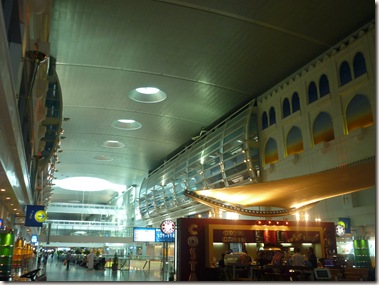 Dubai airport (12)