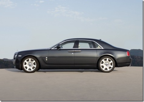 THE MOST BEAUTIFUL CARS IN THE WORLD 2011