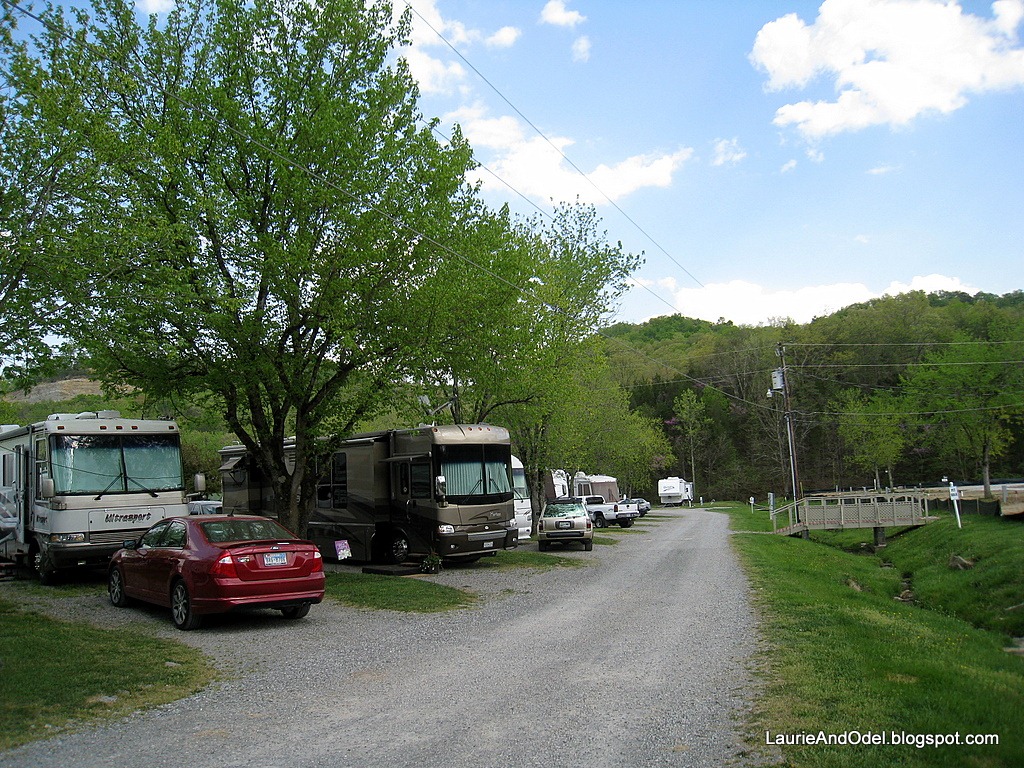 [Old Section of Raccoon Valley[2].jpg]