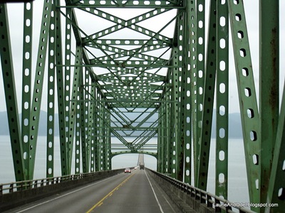HeAding to Washington across the 4 miles bridge at Astoria