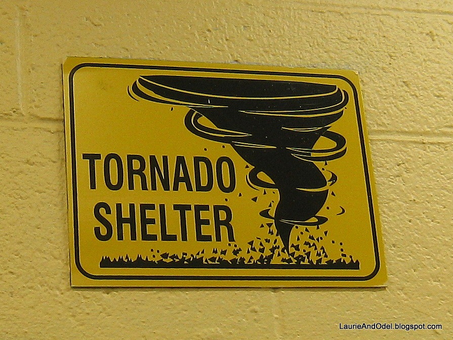 [Tornado Shelter sign[3].jpg]