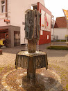 Brunnen der Begegnung