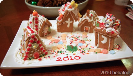 12 14 10 gingerbread houses