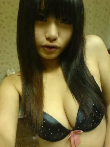 台妹性感自拍 ~~~ 有料唔怕show off