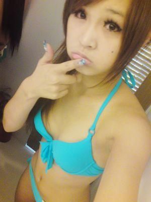 (台灣) 曾上電視新聞的甜美型正妹,最年輕黑道妹 - 小煞