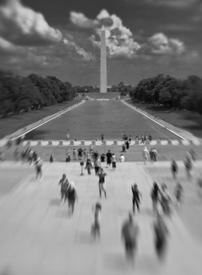 [Washington Monument - blur-2[4].jpg]