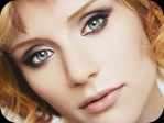 bryce dallas howard desktop 1600x1200 
