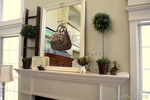 [spring mantel, family room march auction 065[2].jpg]