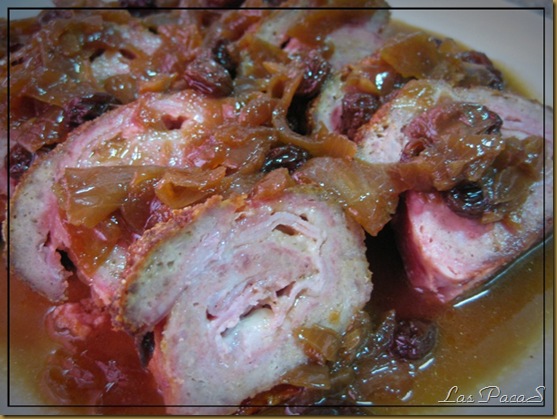 Rollo de carne picada relleno