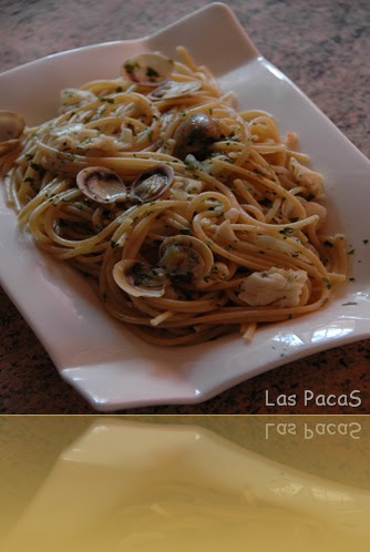 image of La Cocina de las PacaS: Espaguetis a la Marinera (Thermomix)