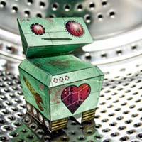 Romantical Robot Papercraft 01 Bashful Bot