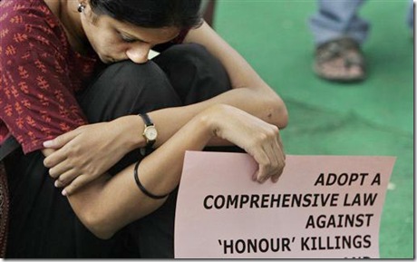 india-demonstrator-honor-killings