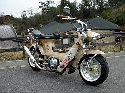 Foto Unik : Modifikasi Motor Honda Moped