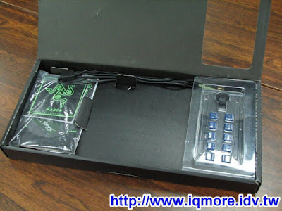 Razer Tarantula 狼蛛電競薄膜式鍵盤評測 - 老貓測3C