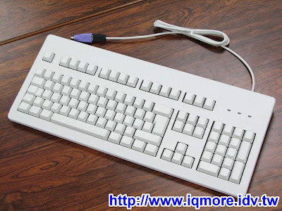 Cherry G80-3000 LSCXX 白無刻印青軸機械式鍵盤評測 - 老貓測3C