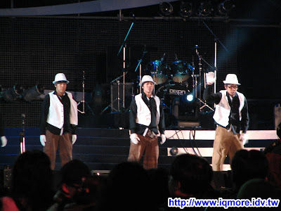 2009高雄夢時代跨年小記 - 老貓測3C