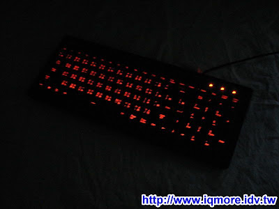 i-rocks KR-6820E 薄膜式發光電競鍵盤評測 - 老貓測3C