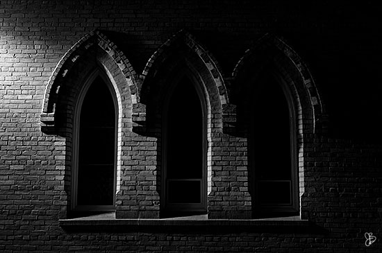 bug noir: Church at Night