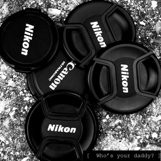 Nikon_vs_Canon