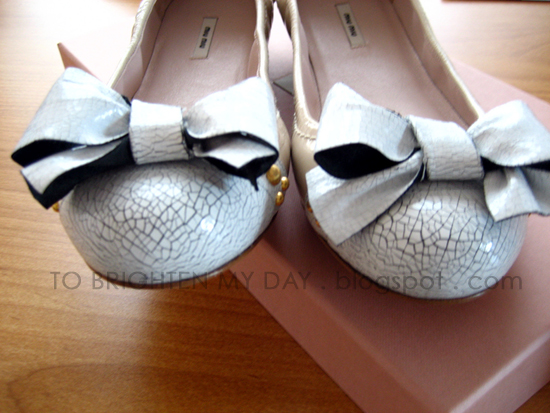 miu miu flats with bow