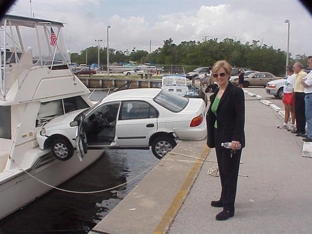 [car-crashes-into-boat-weird-crash-pictures (Small)[3].jpg]