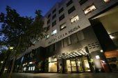 Hotel Husa ILLa Barcelona en Barcelona
