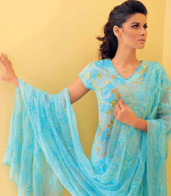 Latest Salwar Kameez Designs | Hot Models in Salwar Kameez Pics