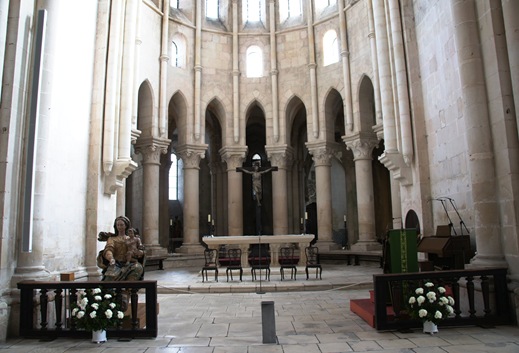 Mosteiro de Alcobaça - Igreja - altar